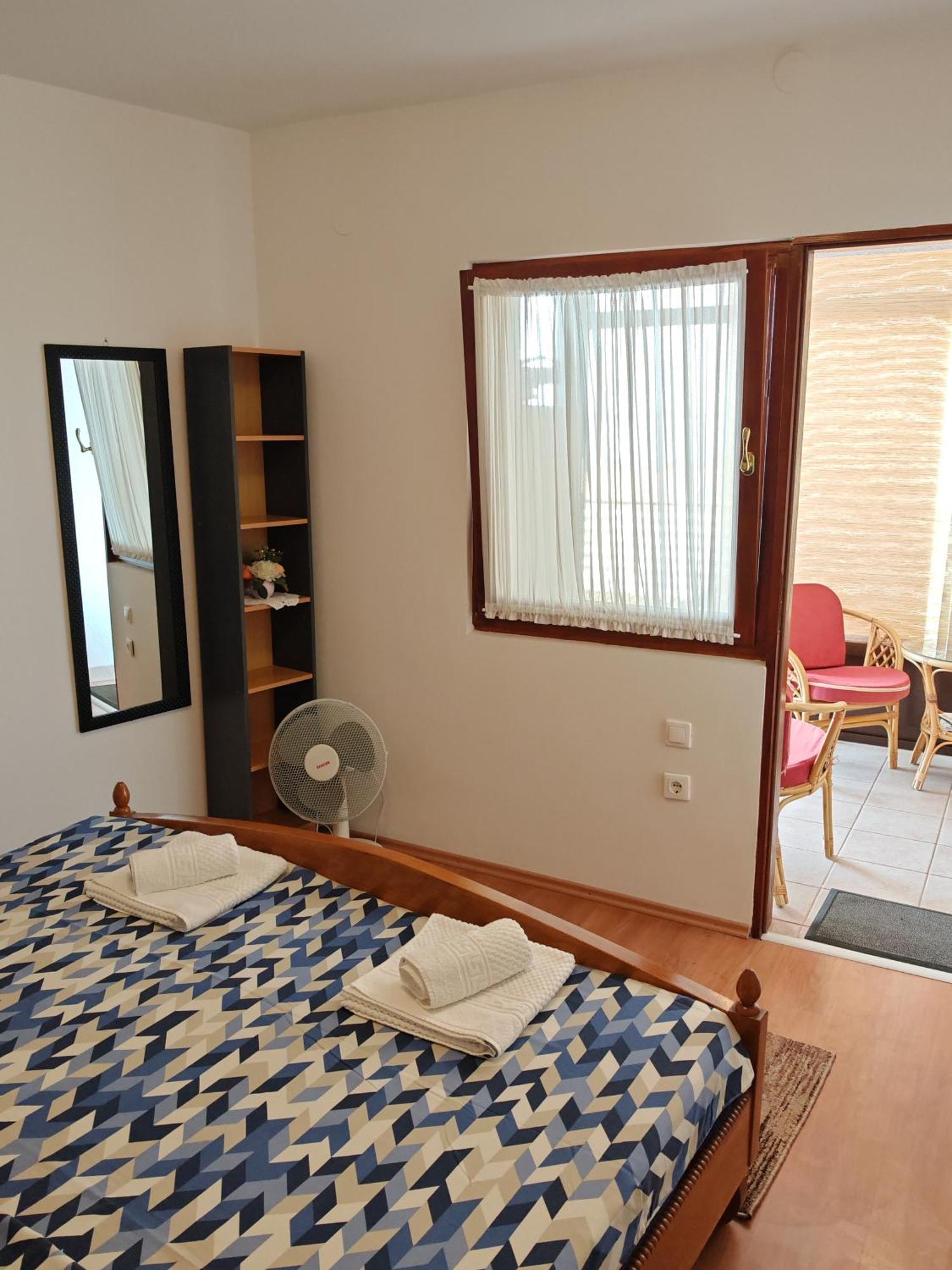 Apartman Vera Crikvenica Bagian luar foto