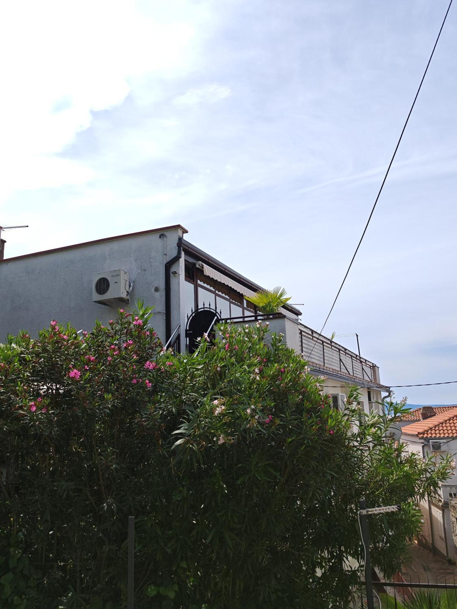 Apartman Vera Crikvenica Bagian luar foto