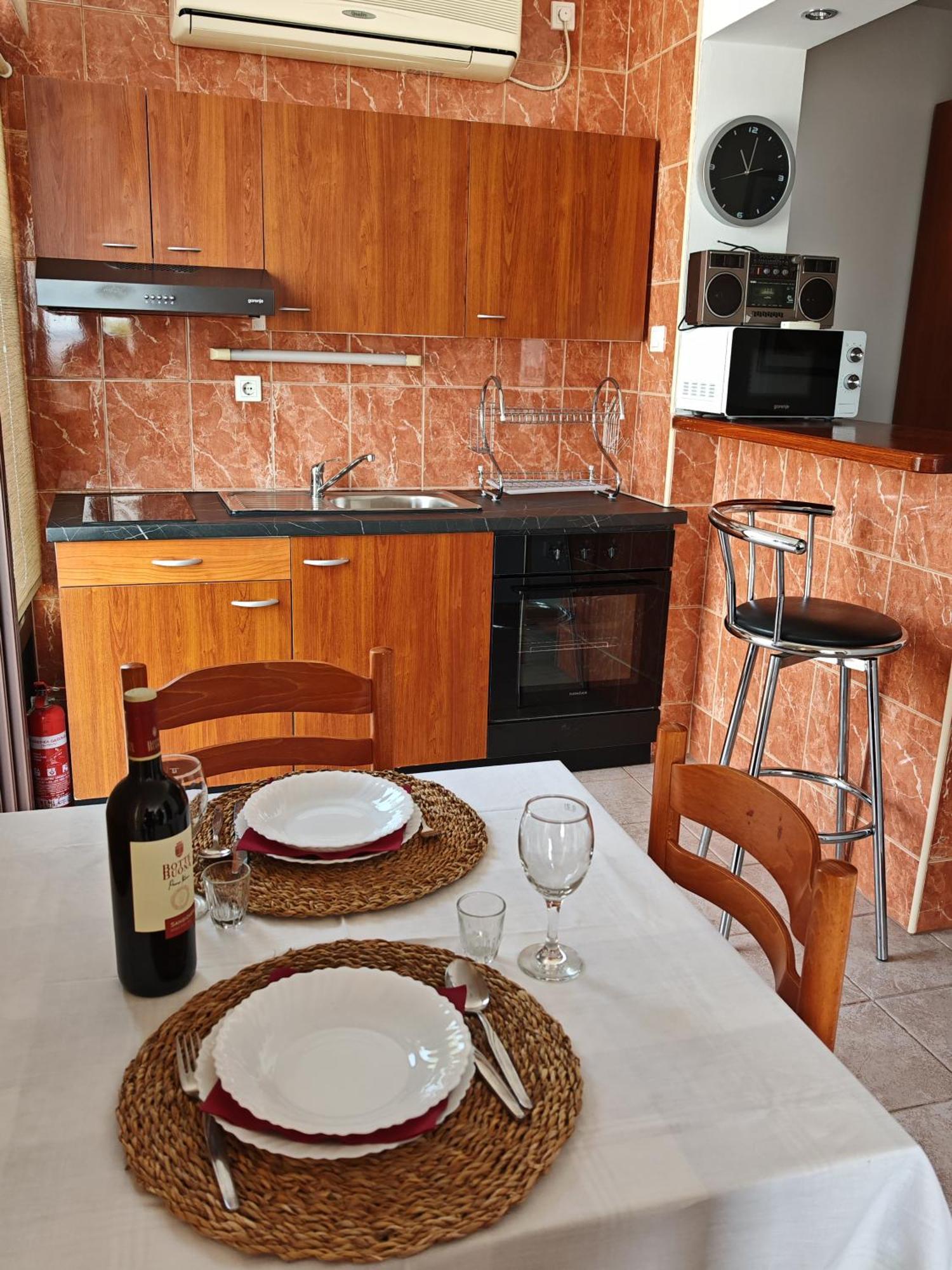 Apartman Vera Crikvenica Bagian luar foto